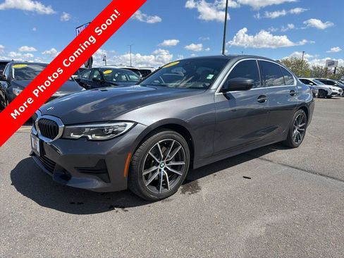 Used 2019 BMW 330i xDrive Sedan w/ Convenience Package image 2