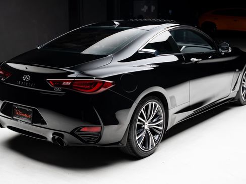 Used 2019 INFINITI Q60 3.0t Luxe AWD/4WD image 35