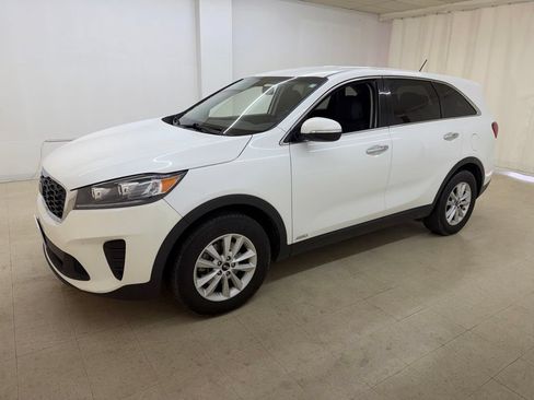 Used 2020 Kia Sorento LX AWD/4WD image 1