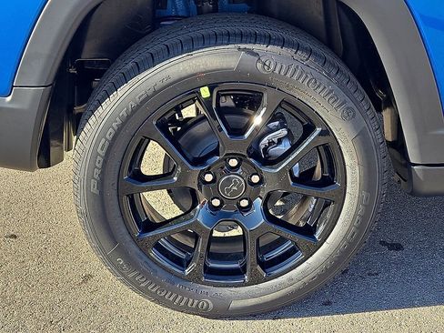 New 2026 Jeep Compass Latitude image 7