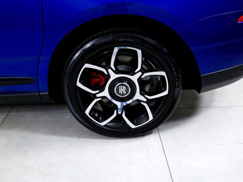 Certified 2024 Rolls-Royce Cullinan Black Badge w/ Dark Exterior Package image 46