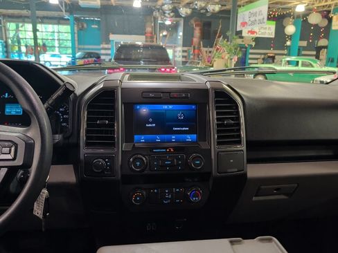 Used 2019 Ford F150 XLT AWD/4WD image 15