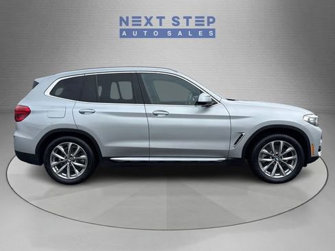 Used 2019 BMW X3 xDrive30i w/ Driving Assistance Package image 9