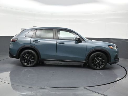 Used 2024 Honda HR-V Sport image 6