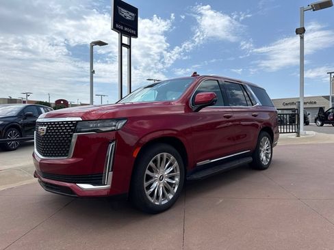 Used 2021 Cadillac Escalade Premium Luxury w/ Driver Assist Tech Package AWD/4WD image 1
