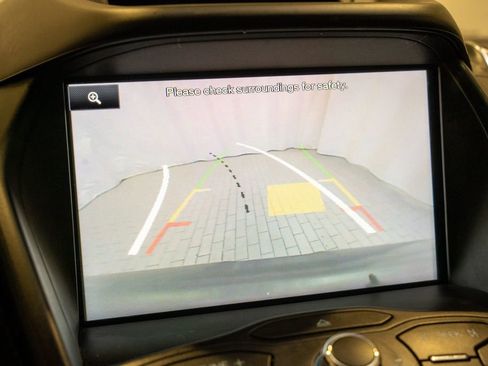 Used 2015 Ford Escape SE w/ Equipment Group 201A image 13