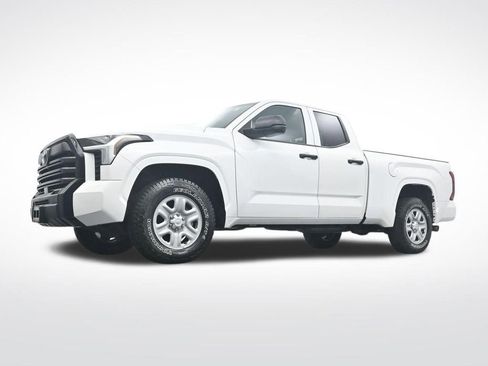 Used 2022 Toyota Tundra SR w/ SR Tow Package RWD image 29