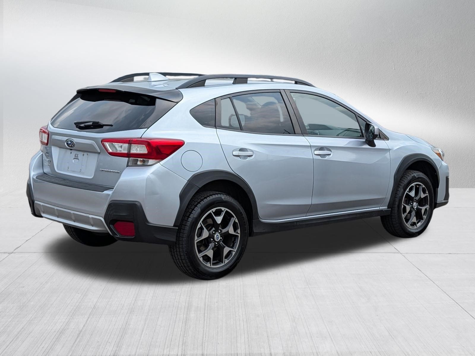 Used 2018 Subaru Crosstrek 2.0i Premium AWD/4WD image 7