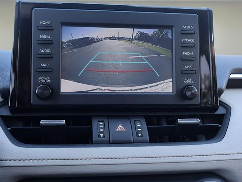 Certified 2019 Toyota RAV4 XLE Premium image 26