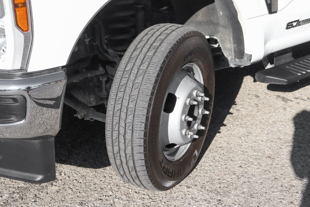 Used 2024 Ford F350 XLT AWD/4WD image 51