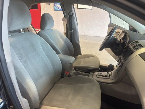 Used 2011 Toyota Corolla LE FWD image 21