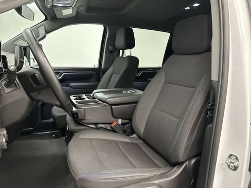 Used 2025 Chevrolet Silverado 2500 LT w/ Convenience Package AWD/4WD image 17
