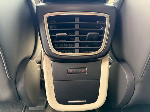 Used 2019 Lincoln Nautilus Select image 31