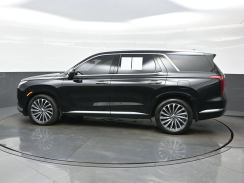 Used 2024 Hyundai Palisade Calligraphy AWD/4WD image 3