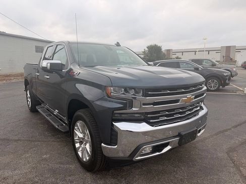 Used 2019 Chevrolet Silverado 1500 LTZ w/ LTZ Plus Package AWD/4WD image 3