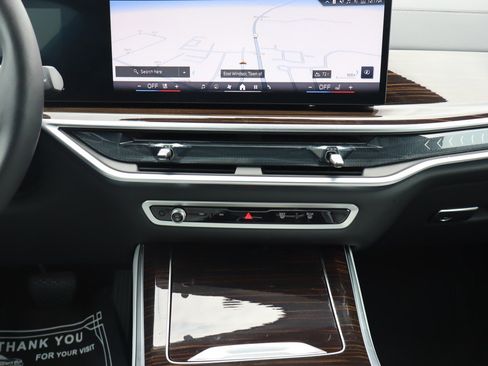 Used 2026 BMW X5 xDrive40i image 11