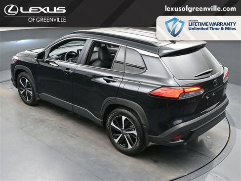 Used 2024 Toyota Corolla Cross XSE image 47