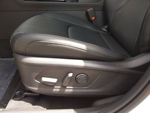 Used 2023 Kia Sportage EX FWD image 23