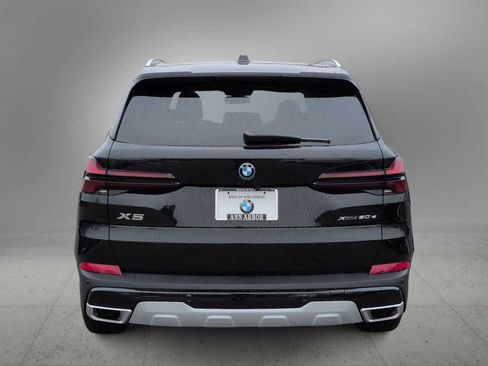 Used 2026 BMW X5 xDrive50e w/ Executive Package AWD/4WD image 7