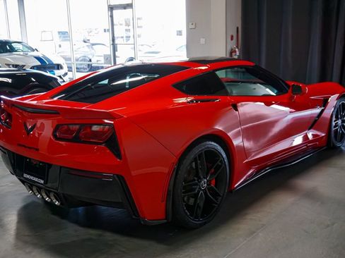 Used 2014 Chevrolet Corvette Stingray Coupe image 7