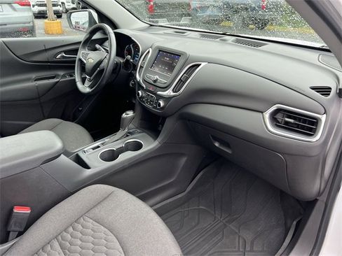 Used 2021 Chevrolet Equinox LT image 28