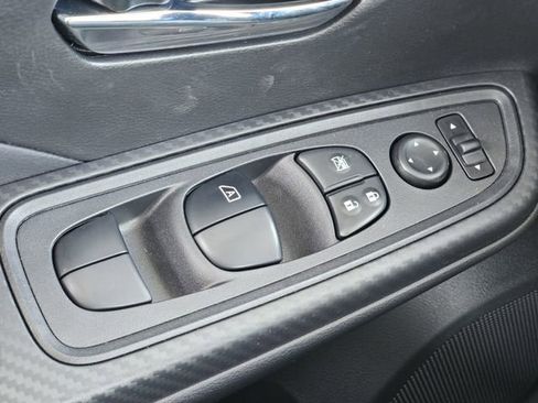 New 2025 Nissan Versa S w/ Trunk Package image 18