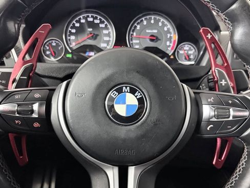 Used 2018 BMW M4 Coupe RWD image 15