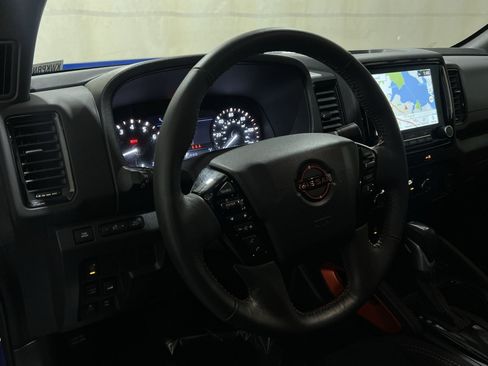 Used 2024 Nissan Frontier PRO-4X w/ Technology Package AWD/4WD image 21