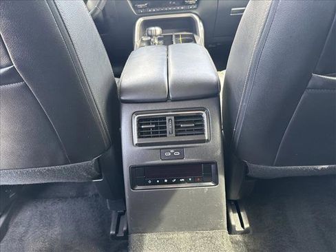 Used 2024 MAZDA CX-90 3.3 Turbo w/ Preferred Plus image 24