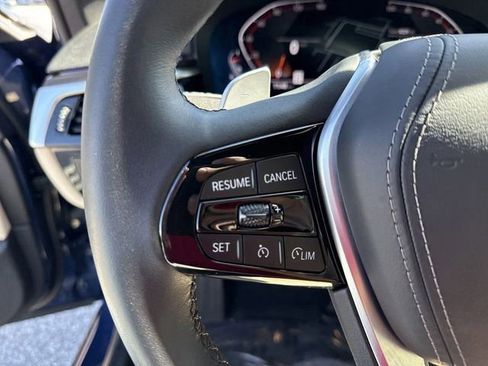 Certified 2022 BMW 540i w/ Premium Package image 29