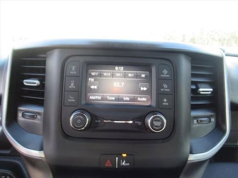 Used 2023 RAM 1500 Big Horn w/ Level 1 Safety Group image 22
