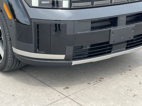 Used 2025 Hyundai Santa Fe Limited AWD/4WD image 9