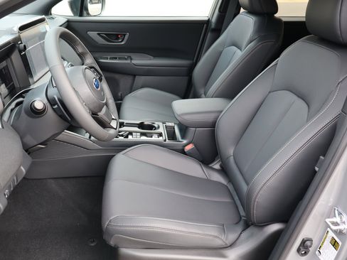 New 2026 Subaru Outback Limited image 9