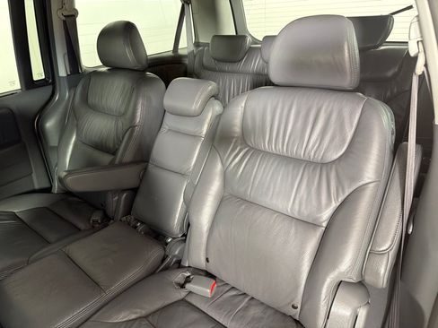 Used 2005 Honda Odyssey EX-L image 18