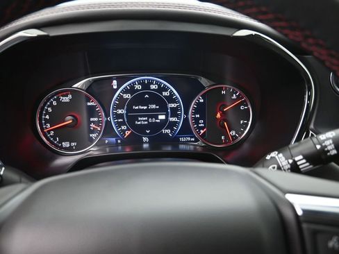 Used 2025 Chevrolet Blazer RS image 16