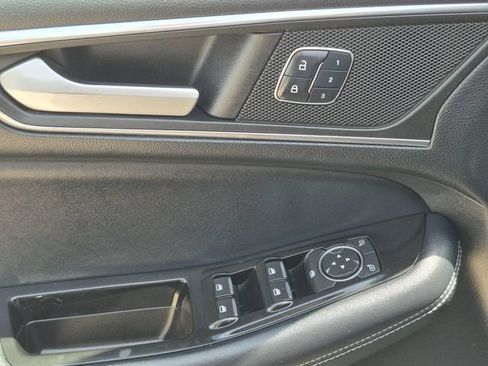 Used 2017 Ford Edge Sport w/ Equipment Group 401A AWD/4WD image 8