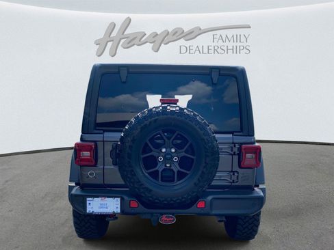 Used 2026 Jeep Wrangler Unlimited Sport AWD/4WD image 4