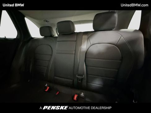 Used 2022 Mercedes-Benz GLC 300 GLC 300 image 11