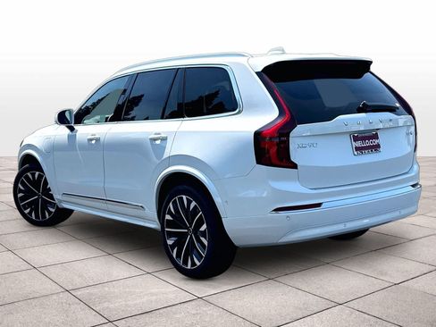 New 2026 Volvo XC90 T8 Ultra w/ Protection Package AWD/4WD image 3