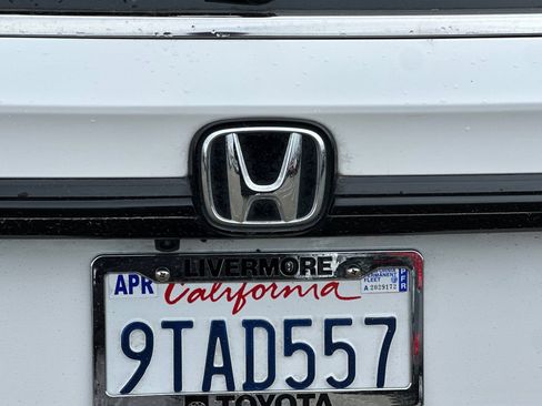 Used 2025 Honda Odyssey Sport-L image 48