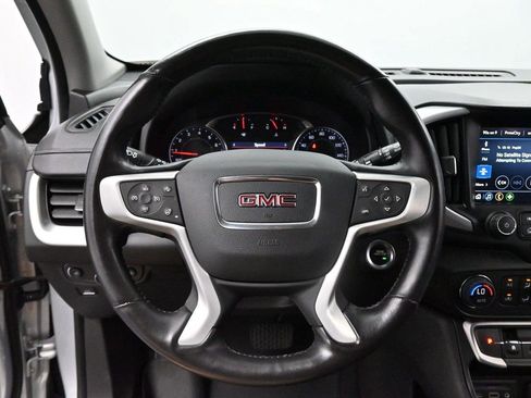 Used 2022 GMC Terrain SLT AWD/4WD image 16