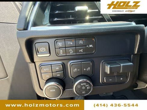 Certified 2026 Chevrolet Tahoe Z71 w/ Sun And Tow Package AWD/4WD image 17
