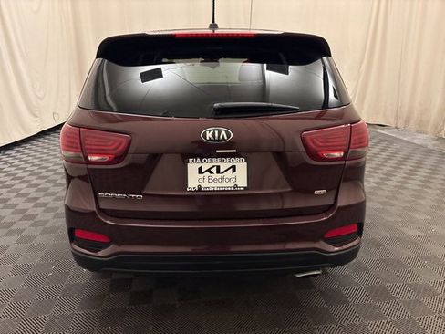 Certified 2019 Kia Sorento LX image 6