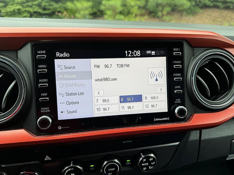 Certified 2020 Toyota Tacoma TRD Sport AWD/4WD image 19