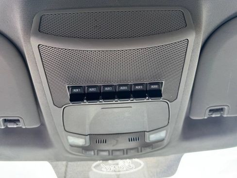 Used 2017 Ford F550 4x4 Regular Cab Super Duty image 14