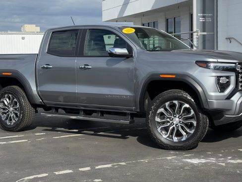 New 2026 GMC Canyon Denali AWD/4WD image 3