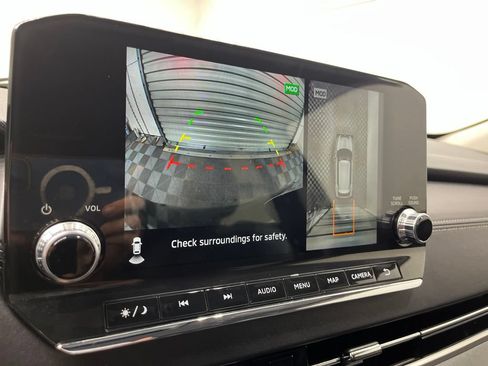 Used 2024 Mitsubishi Outlander SE FWD image 13