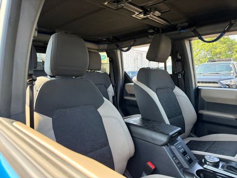 Used 2022 Ford Bronco Wildtrak AWD/4WD image 10