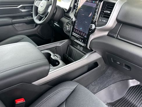 New 2026 RAM 1500 Big Horn AWD/4WD image 16