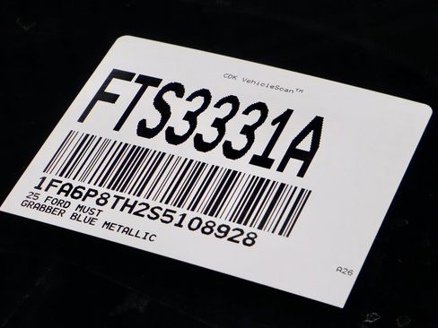 Used 2025 Ford Mustang EcoBoost image 35